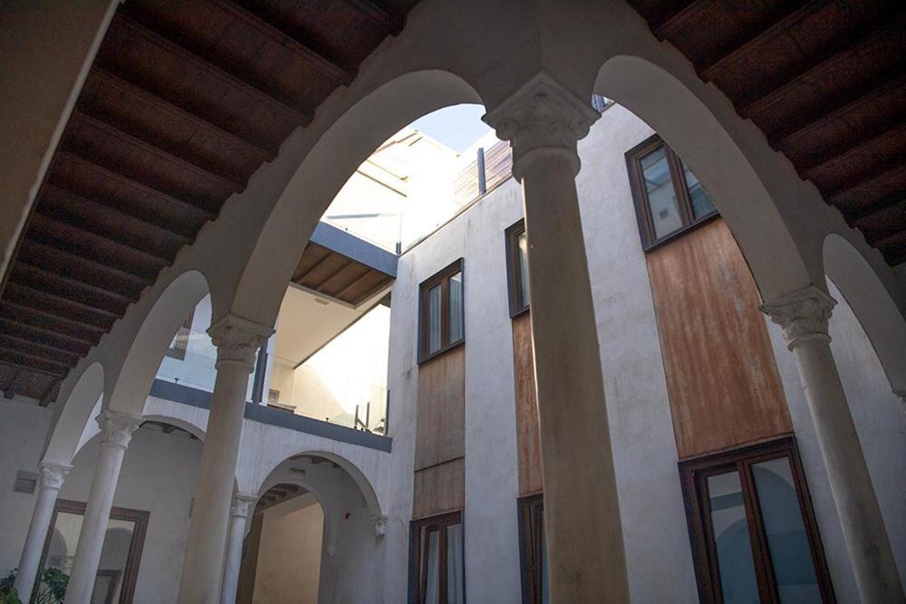 Casa Palacio Bustos Tavera Sevilla Exterior foto